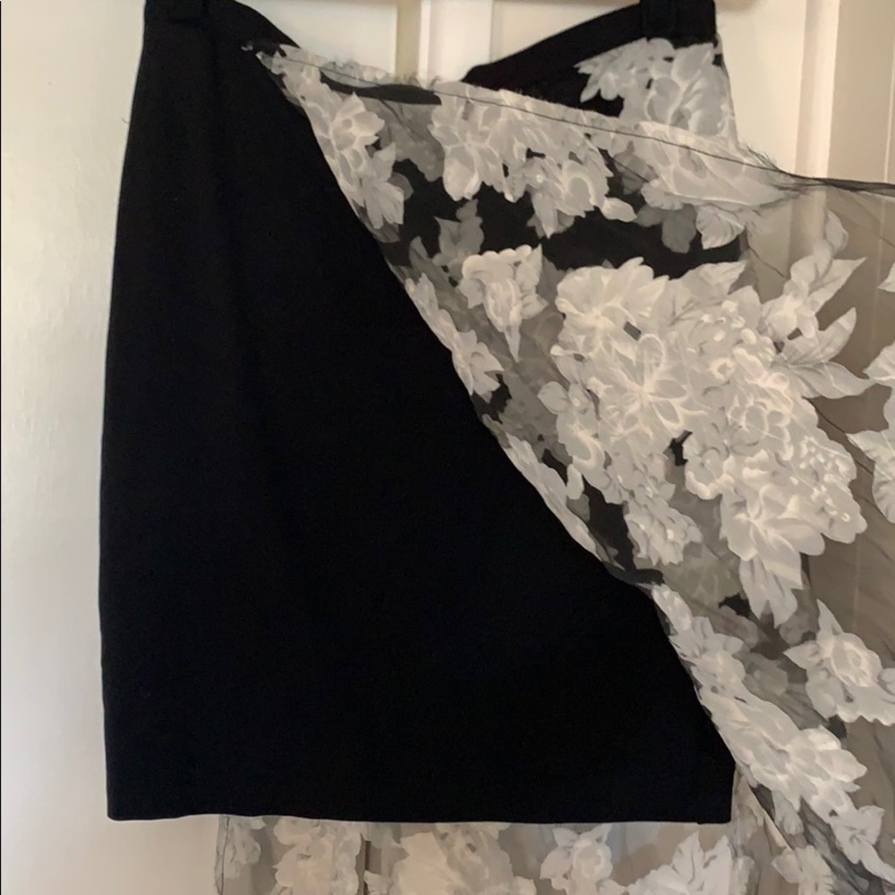 DRIFTER unique floral overlay skirt - Picture 2 of 6